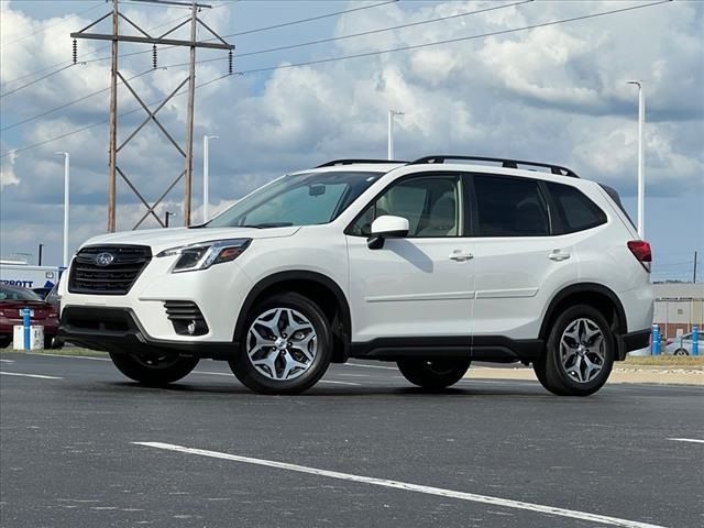 2024 Subaru Forester Premium