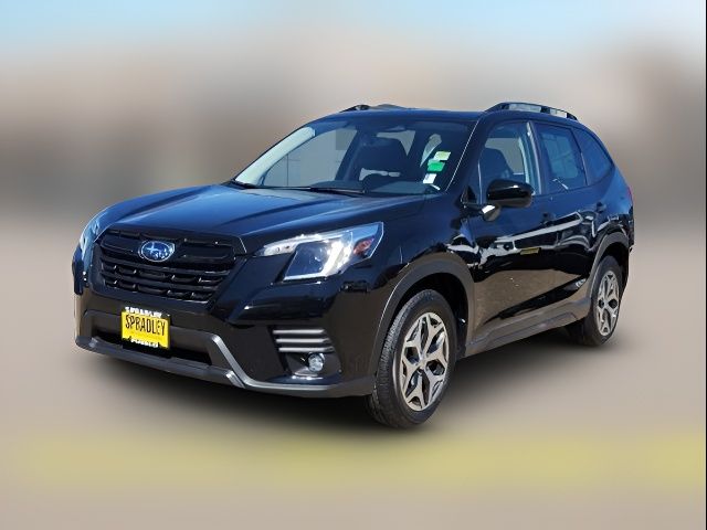 2024 Subaru Forester Premium