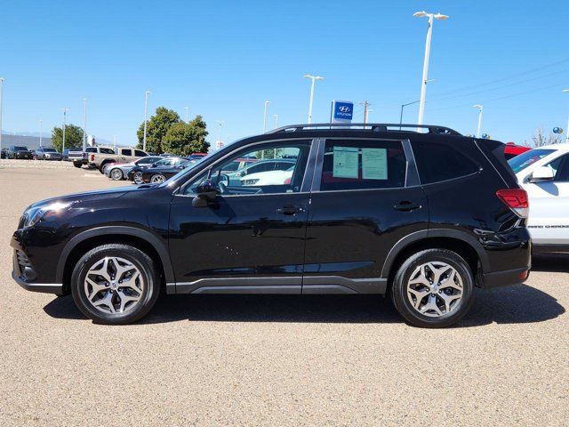 2024 Subaru Forester Premium