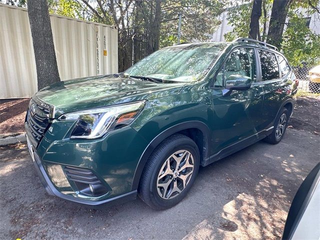 2024 Subaru Forester Premium