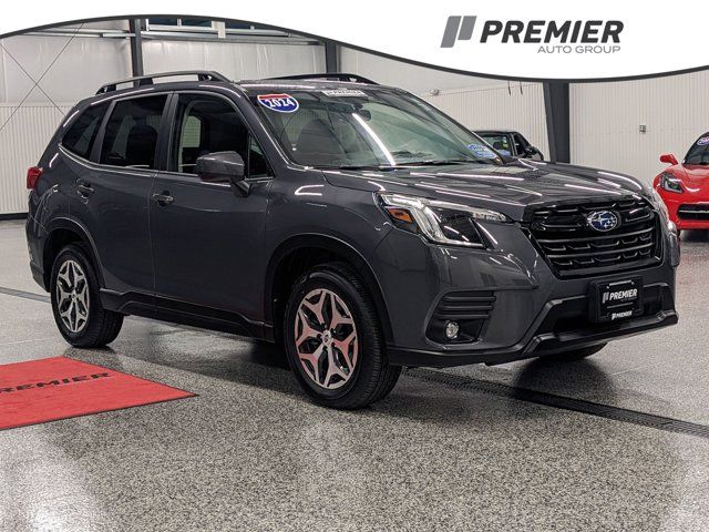 2024 Subaru Forester Premium