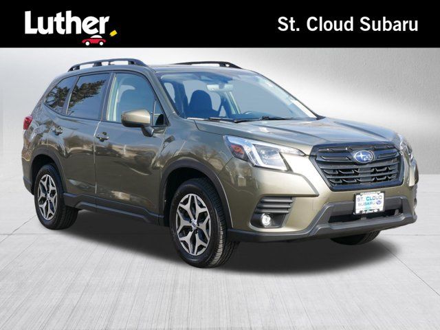 2024 Subaru Forester Premium