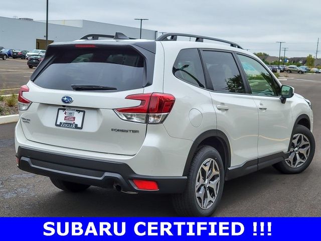 2024 Subaru Forester Premium