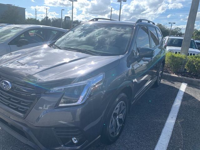 2024 Subaru Forester Premium