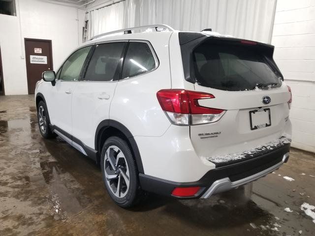 2024 Subaru Forester Touring