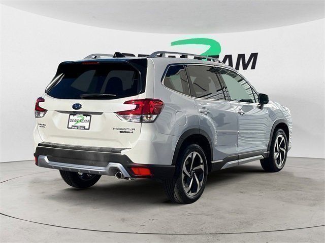 2024 Subaru Forester Touring