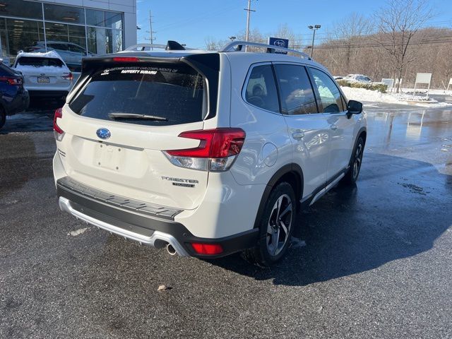 2024 Subaru Forester Touring