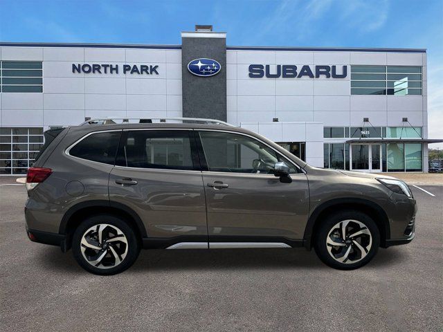 2024 Subaru Forester Touring