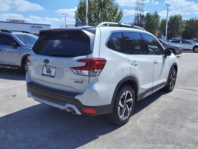 2024 Subaru Forester Touring