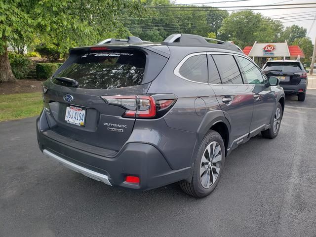 2024 Subaru Outback Touring