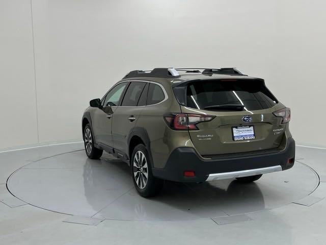 2024 Subaru Outback Touring