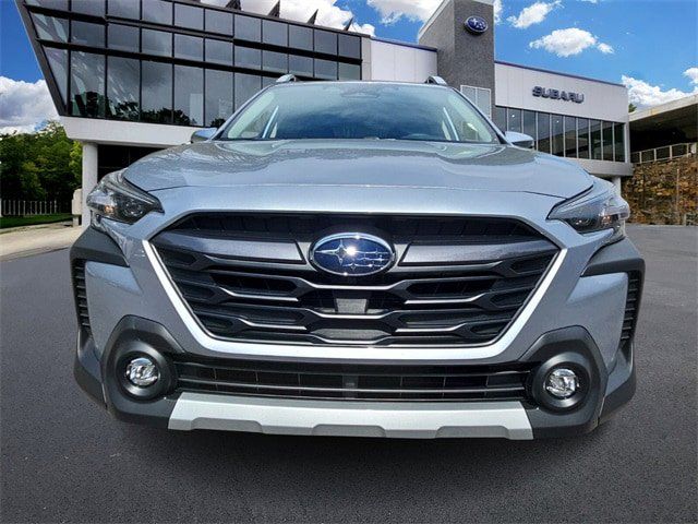 2024 Subaru Outback Touring