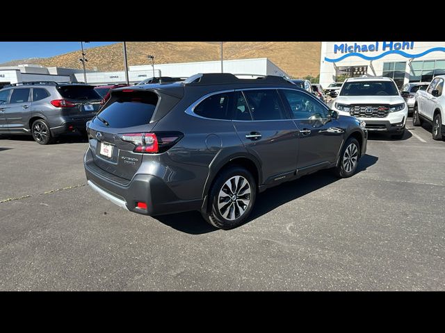 2024 Subaru Outback Touring