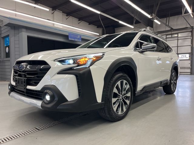 2024 Subaru Outback Touring XT