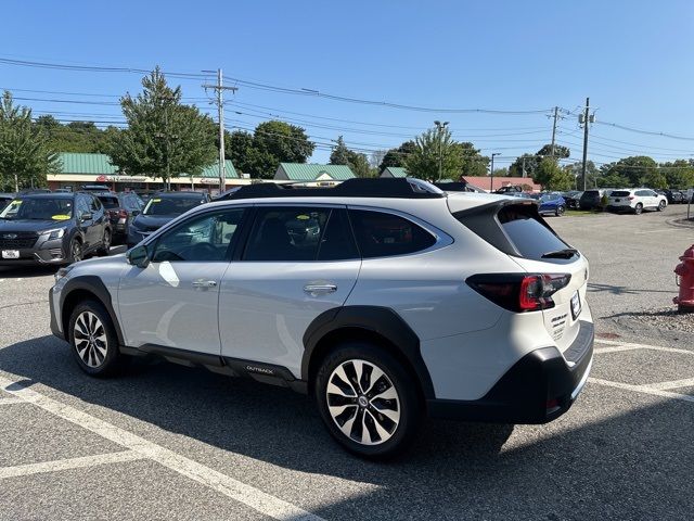 2024 Subaru Outback Touring XT