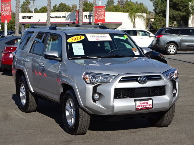 2024 Toyota 4Runner SR5