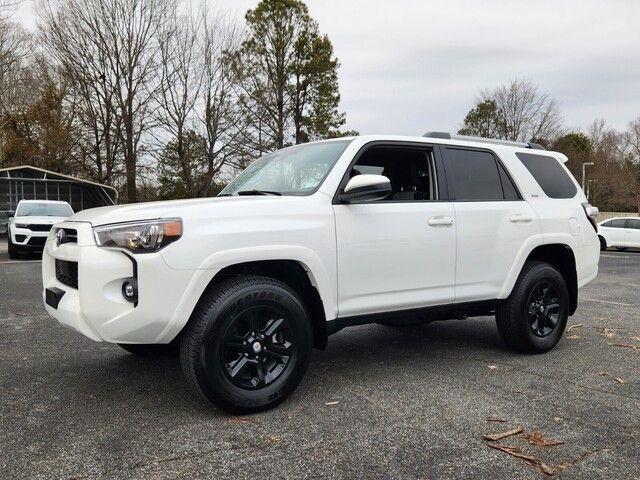 2024 Toyota 4Runner SR5