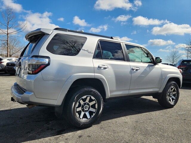 2024 Toyota 4Runner TRD Off Road