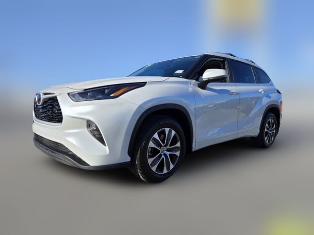 2024 Toyota Highlander XLE