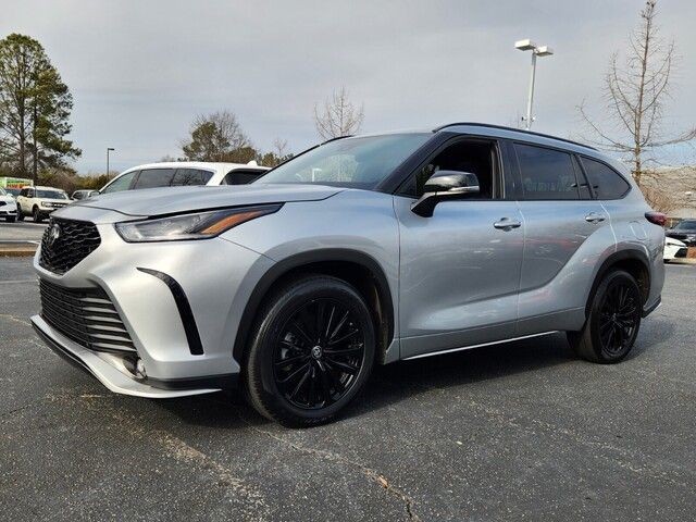 2024 Toyota Highlander XSE