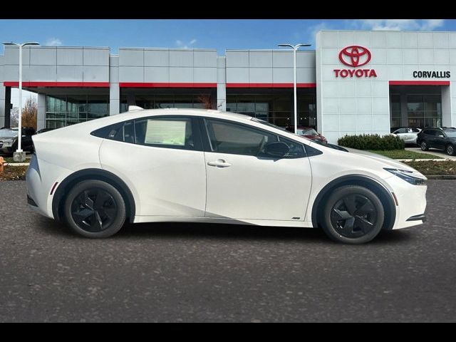 2024 Toyota Prius LE