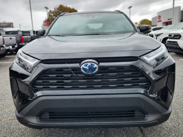 2024 Toyota RAV4 Hybrid LE