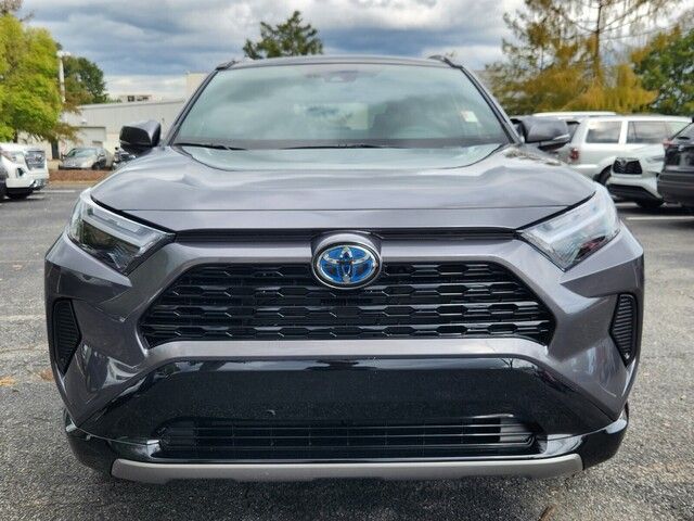 2024 Toyota RAV4 Hybrid SE