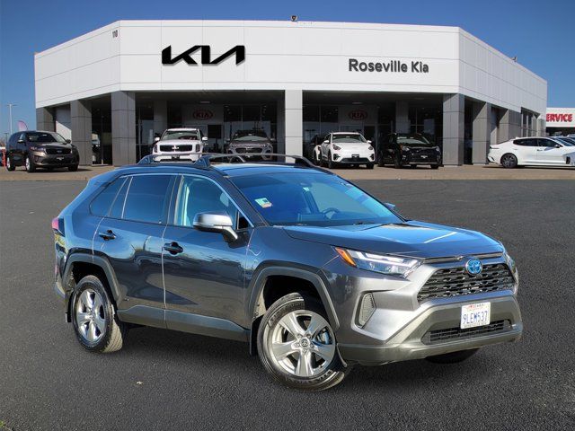 2024 Toyota RAV4 Hybrid XLE