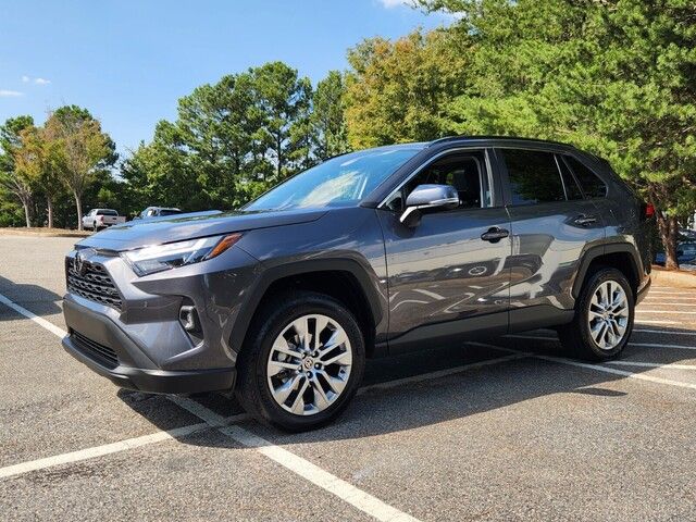 2024 Toyota RAV4 XLE Premium