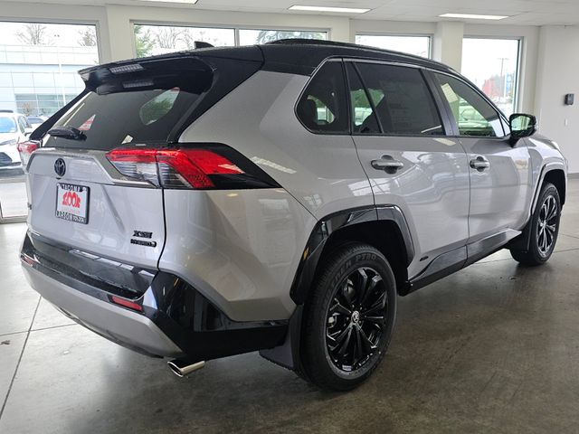 2024 Toyota RAV4 Hybrid XSE