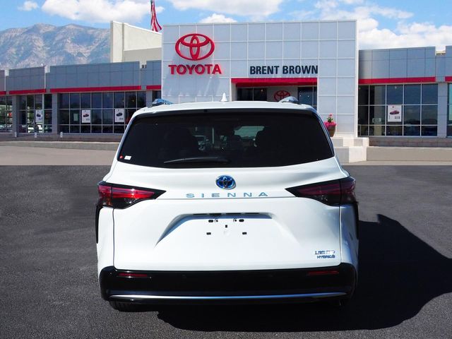 2024 Toyota Sienna Limited