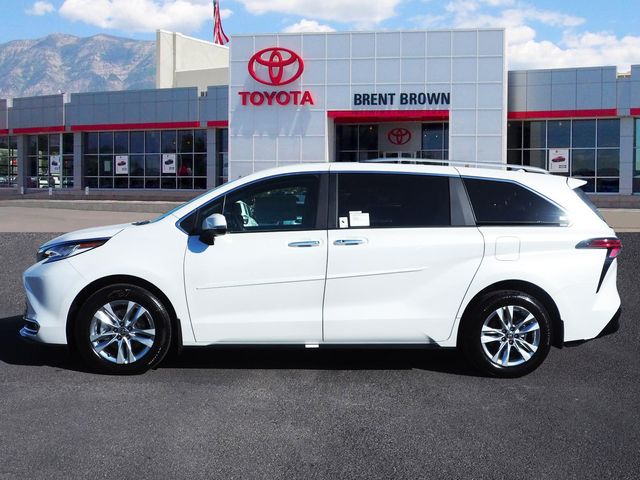 2024 Toyota Sienna Limited