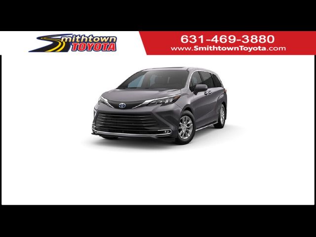 2024 Toyota Sienna XLE