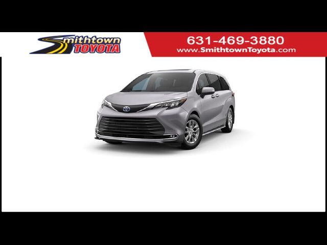 2024 Toyota Sienna XLE