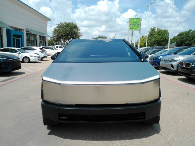 2024 Tesla Cybertruck Base