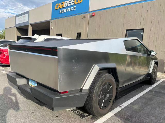 2024 Tesla Cybertruck Base