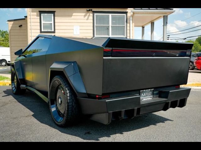 2024 Tesla Cybertruck Base
