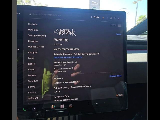 2024 Tesla Cybertruck Base