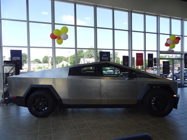 2024 Tesla Cybertruck Base