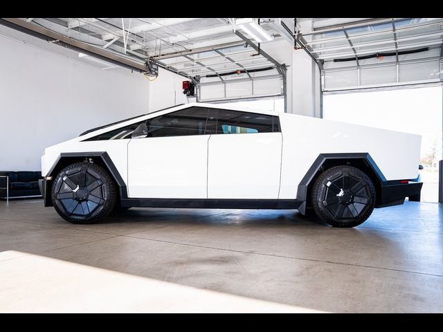 2024 Tesla Cybertruck Base