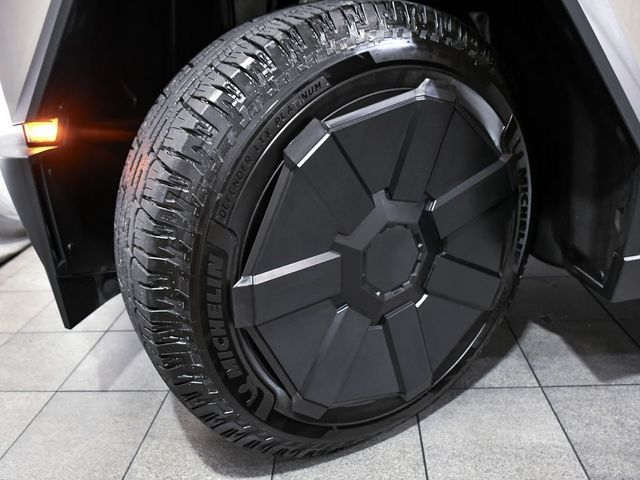 2024 Tesla Cybertruck Base