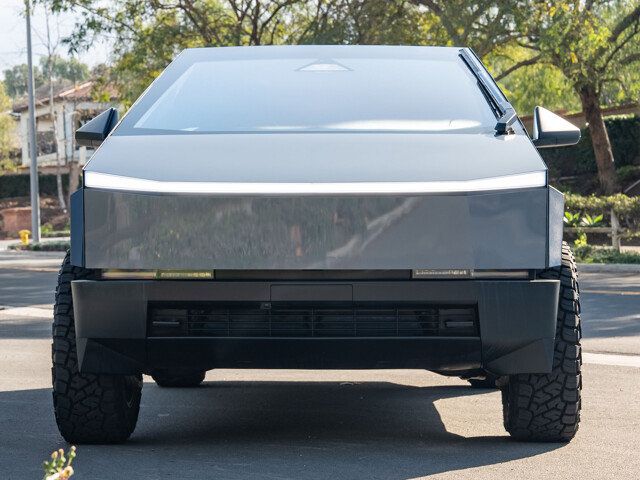 2024 Tesla Cybertruck Base