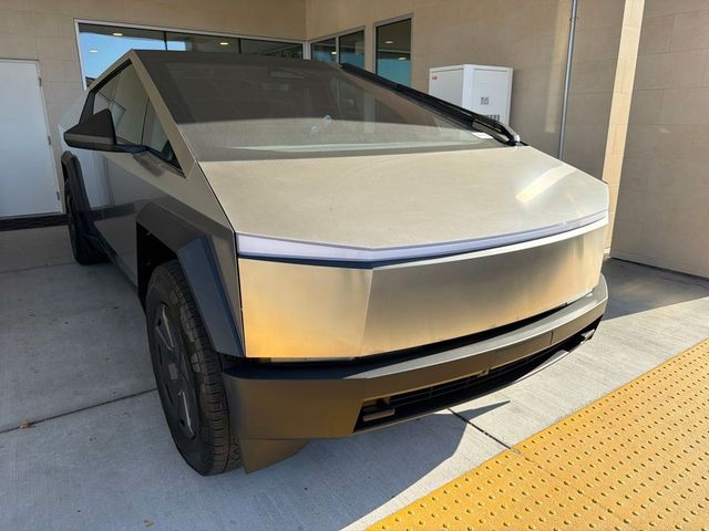 2024 Tesla Cybertruck Base
