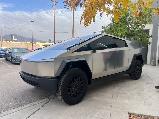 2024 Tesla Cybertruck Base