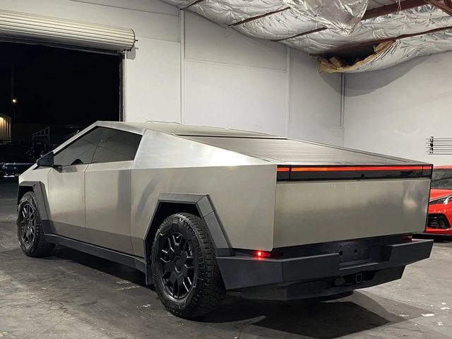 2024 Tesla Cybertruck Base