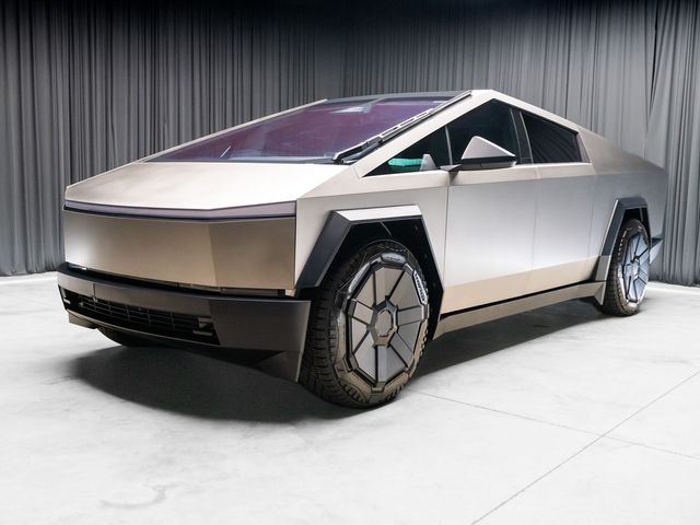 2024 Tesla Cybertruck Base