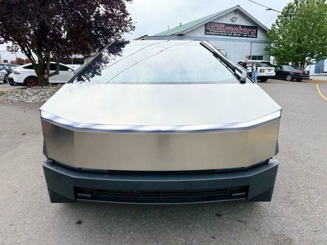 2024 Tesla Cybertruck Base