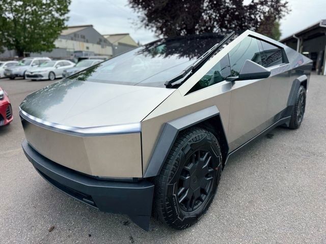 2024 Tesla Cybertruck Base