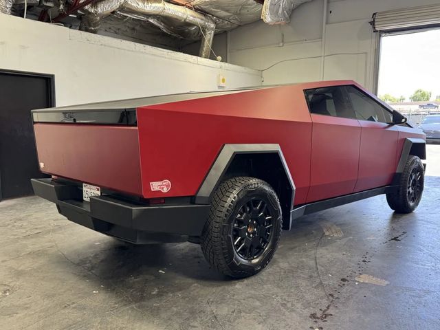2024 Tesla Cybertruck Base