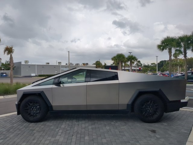 2024 Tesla Cybertruck Base